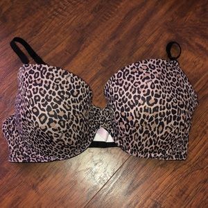 PINK Lightly Lined Underwire Bra